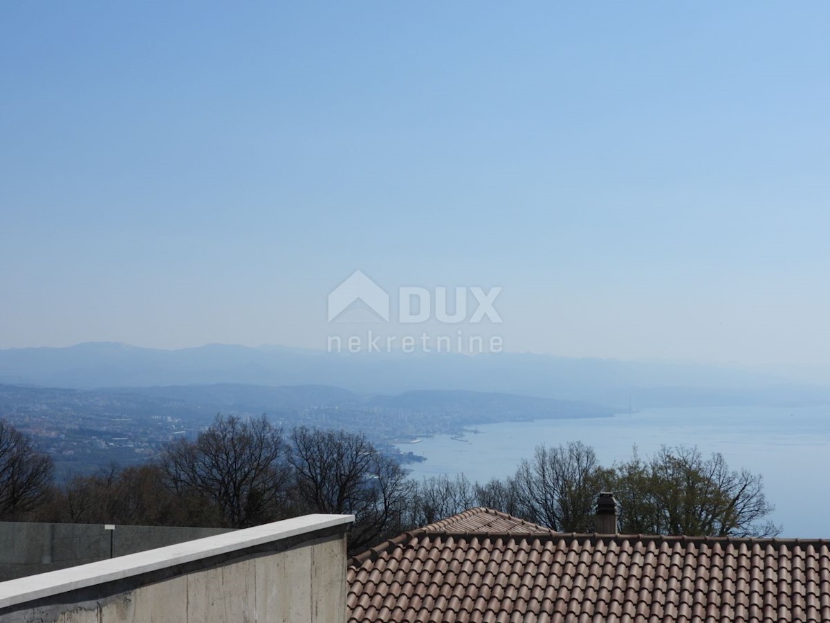 OPATIJA, BREGI - gradbeno zemljišče 1831m2 s panoramskim pogledom na morje za družinsko hišo / vilo / apartmaje / oddamo hišo z bazenom / počitniško hišo z bazenom