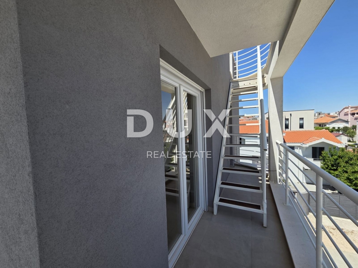 ZADAR, PLOVANIJA - Čudovit penthouse v novogradnji