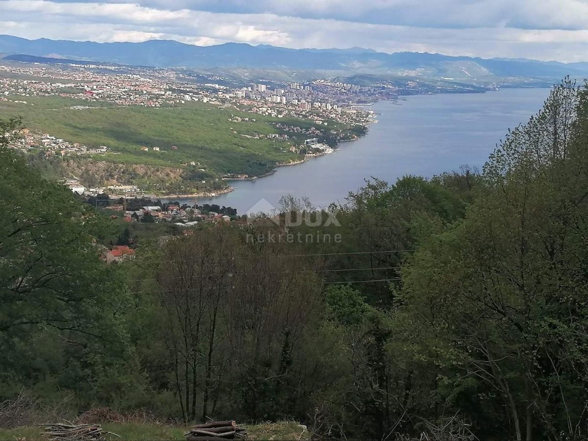 OPATIJA, BREGI - ZAZIDLJIVO ZEMLJIŠČE S POGLEDOM NA MORJE 5.208 m2 za stanovanjski objekt-stanovanja-apartmaji/družinska hiša/vila/hiša za najem - počitnice z bazenom!!!