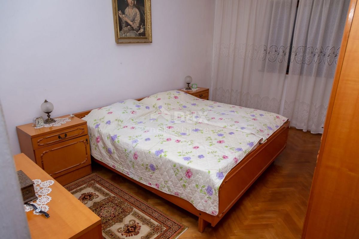 RIJEKA, KANTRIDA - Samostojna hiša z velikim vrtom!