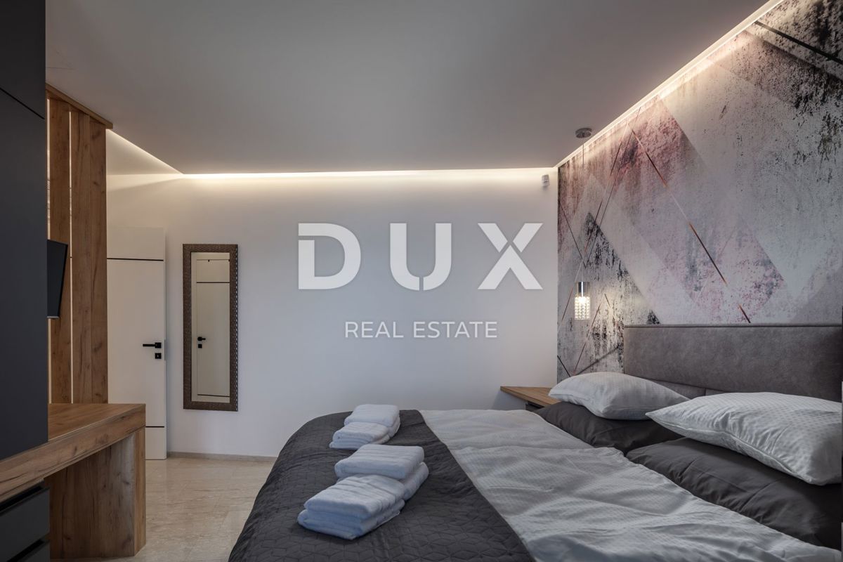 OPATIJA, CENTER - luksuzna etaža 300m2 v novogradnji z garažo, panoramski pogled na morje