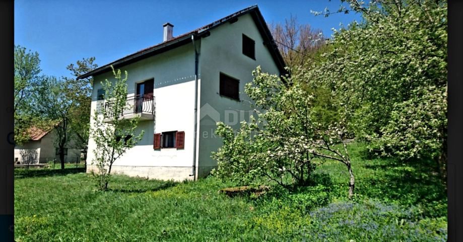 BRUŠANE, GOSPIĆ - Oaza mirnega življenja ob Parku narave Velebit