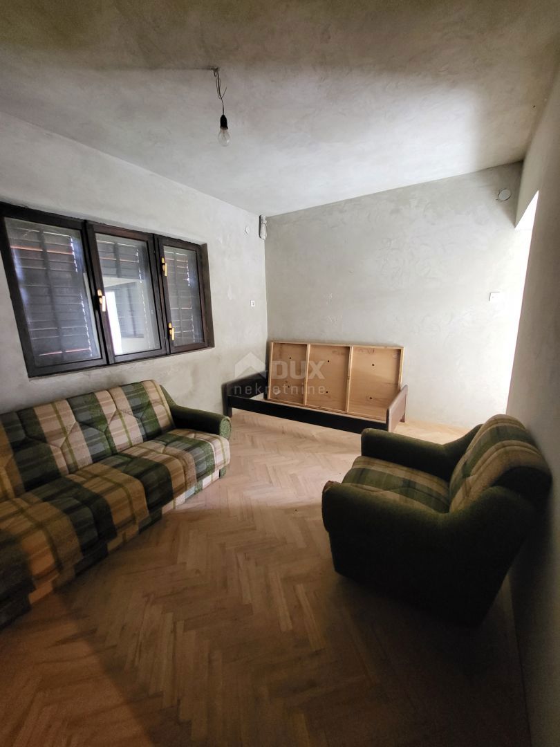 BRUŠANE, GOSPIĆ - Oaza mirnega življenja ob Parku narave Velebit