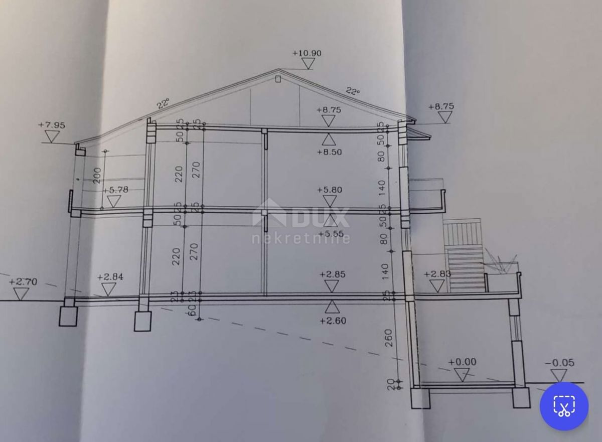 OPATIJA, MATULJI - zemljišče 1372m2 Z 2 GRADBENIMA DOVOLJENJEMA! za 2 družinski hiši/ 2 hiši za najem - počitnice z bazenom