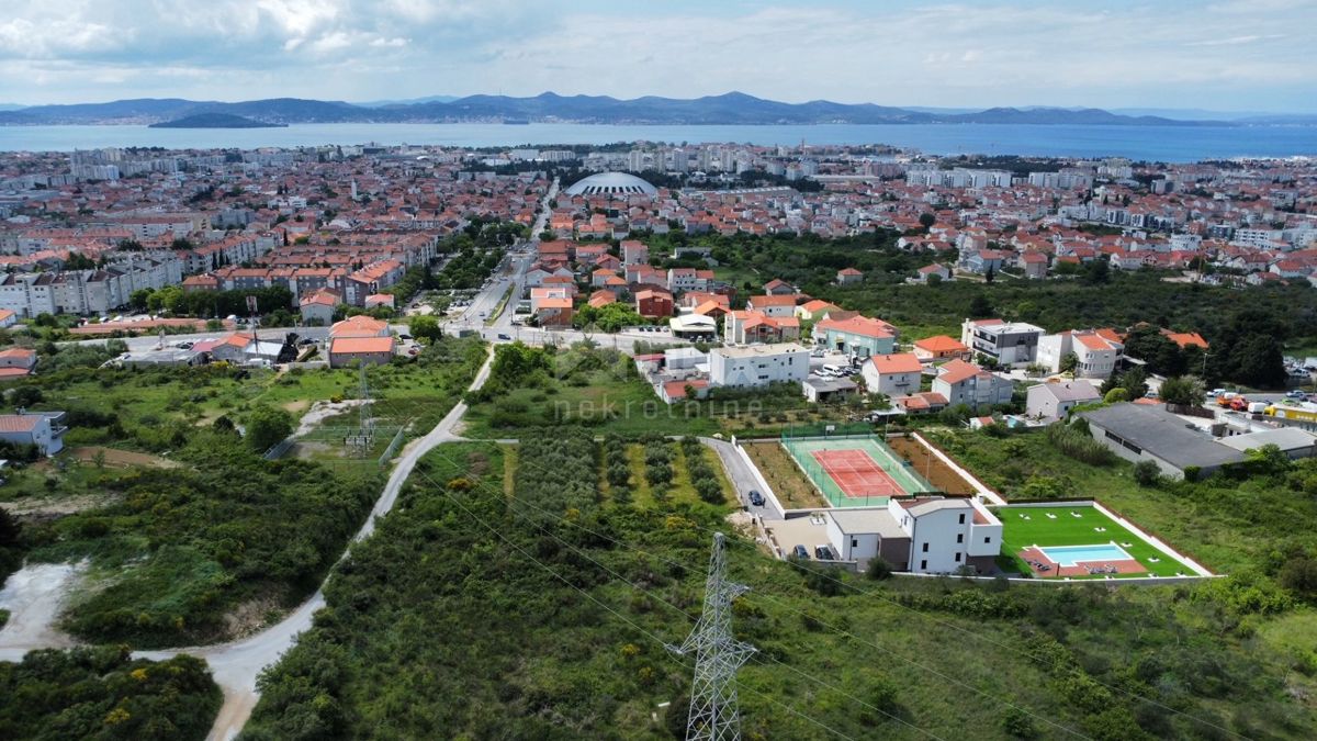 ZADAR, CRNO - Gradbeno zemljišče s panoramskim razgledom