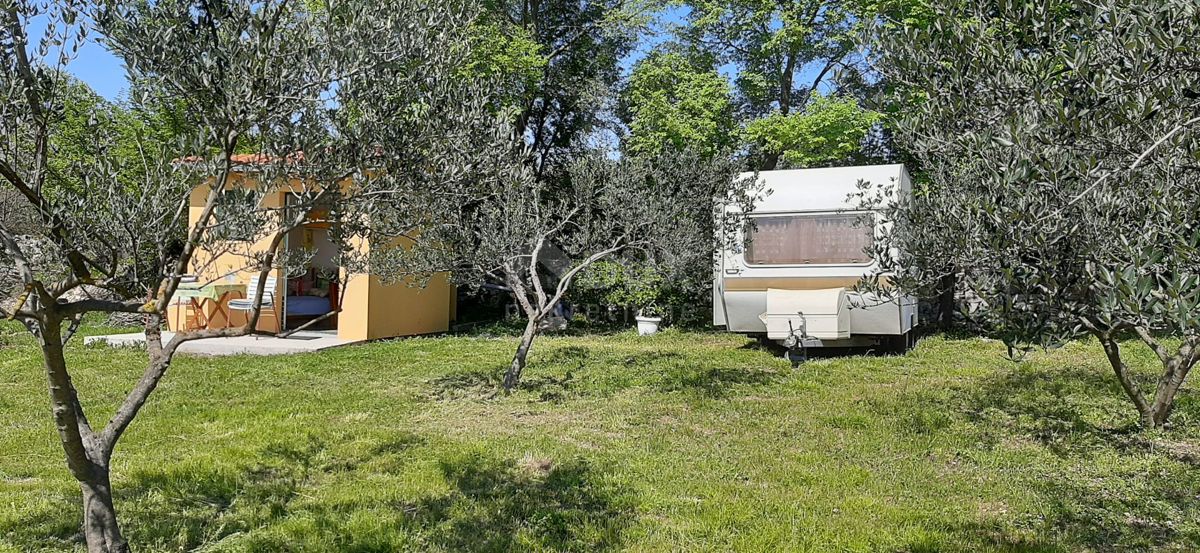 Pridraga, Novigrad, 1.080m2