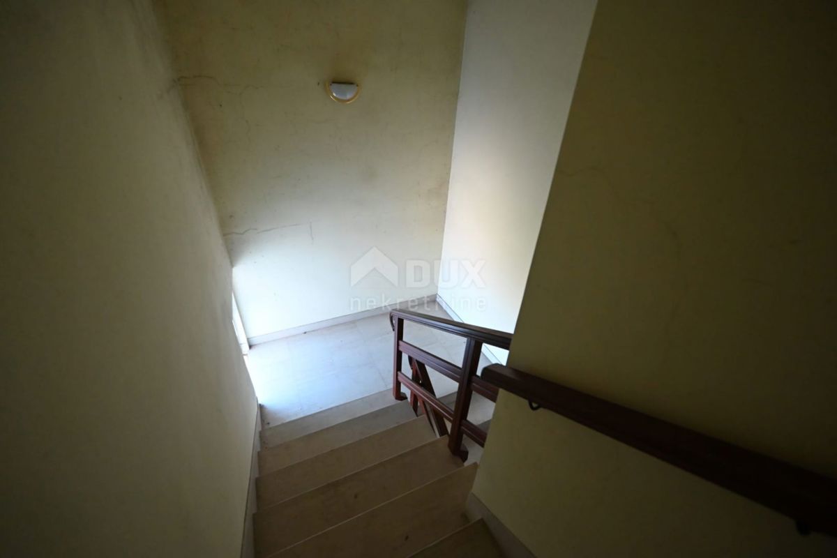 Pješčana Uvala, Medulin, 330m2