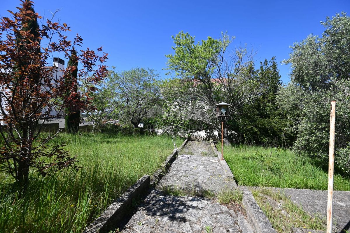 Pješčana Uvala, Medulin, 330m2
