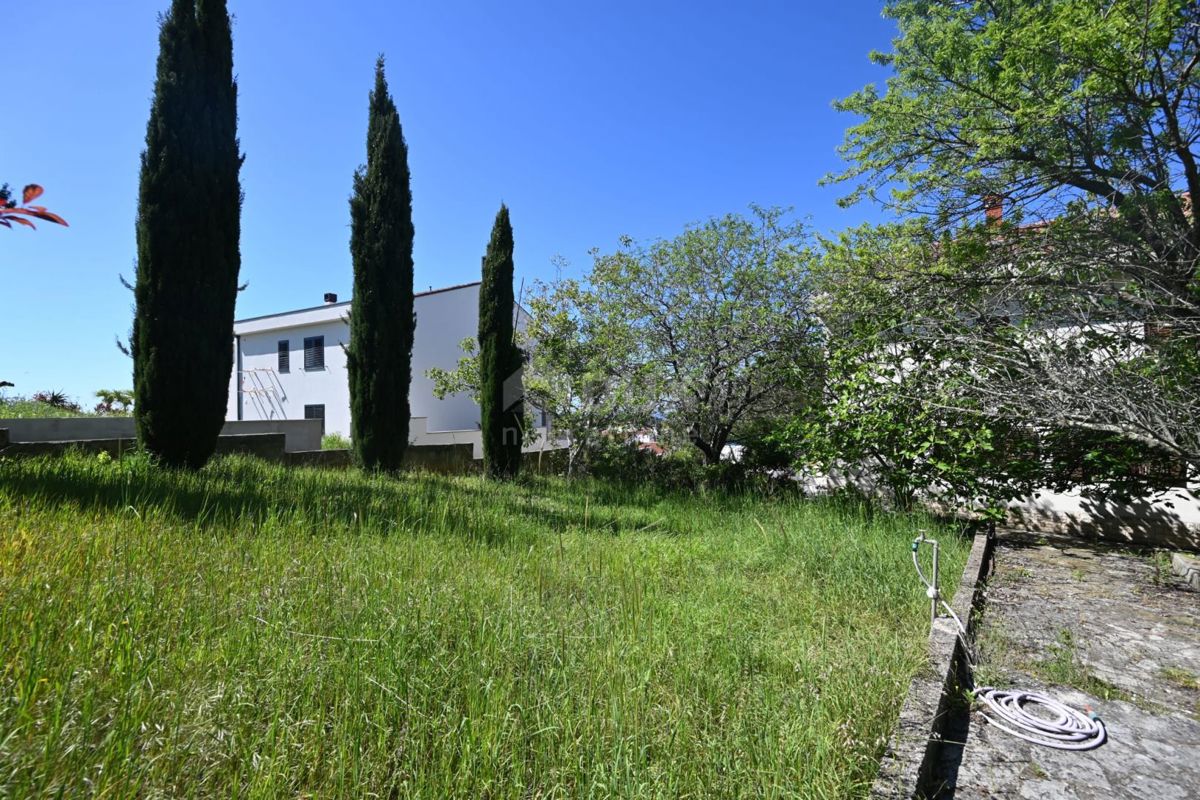 Pješčana Uvala, Medulin, 330m2