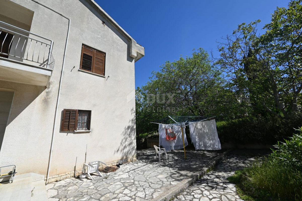 Pješčana Uvala, Medulin, 330m2