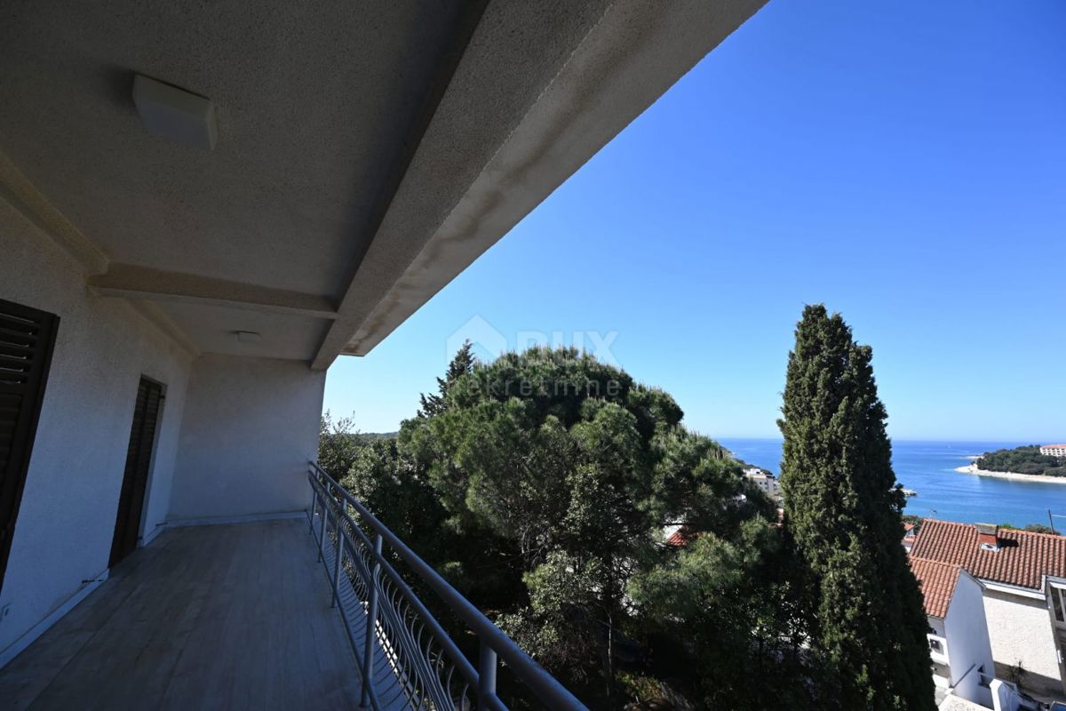 Pješčana Uvala, Medulin, 330m2