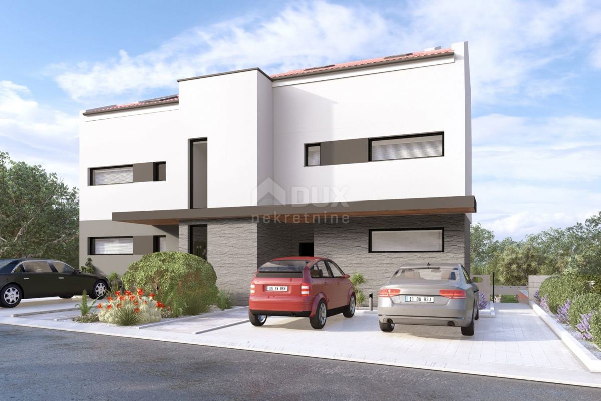 CRIKVENICA, DRAMALJ - Dvoetažni apartma 300 metrov od morja!