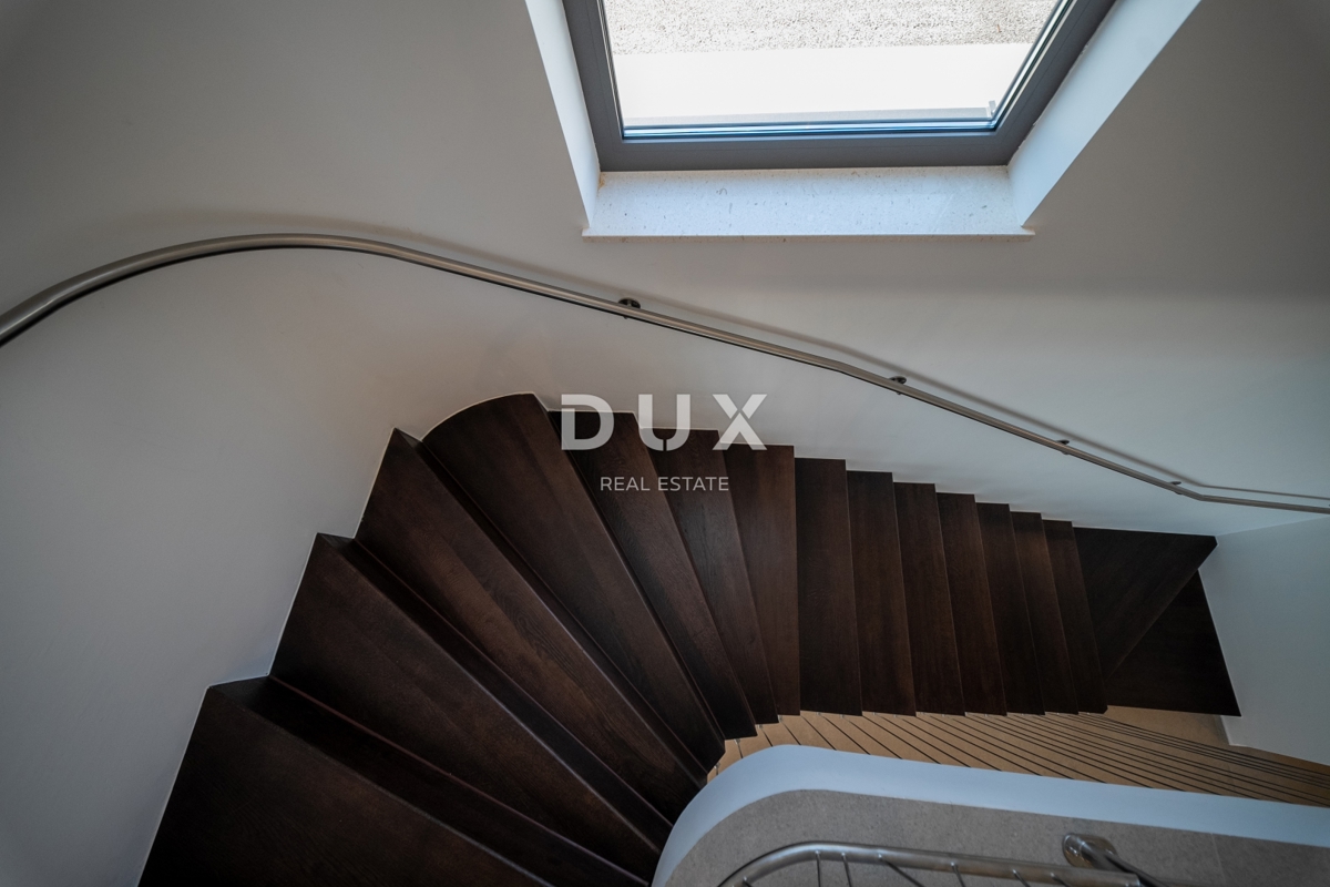 OPATIJA, LOVRAN – vrhunska novogradnja z bazenom in panoramskim pogledom