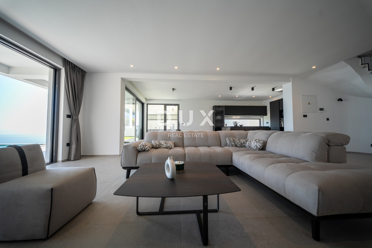 OPATIJA, LOVRAN – vrhunska novogradnja z bazenom in panoramskim pogledom