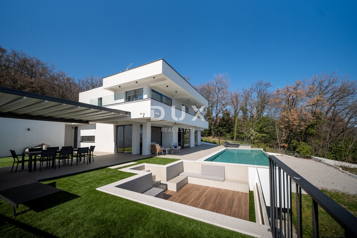 OPATIJA, LOVRAN – vrhunska novogradnja z bazenom in panoramskim pogledom