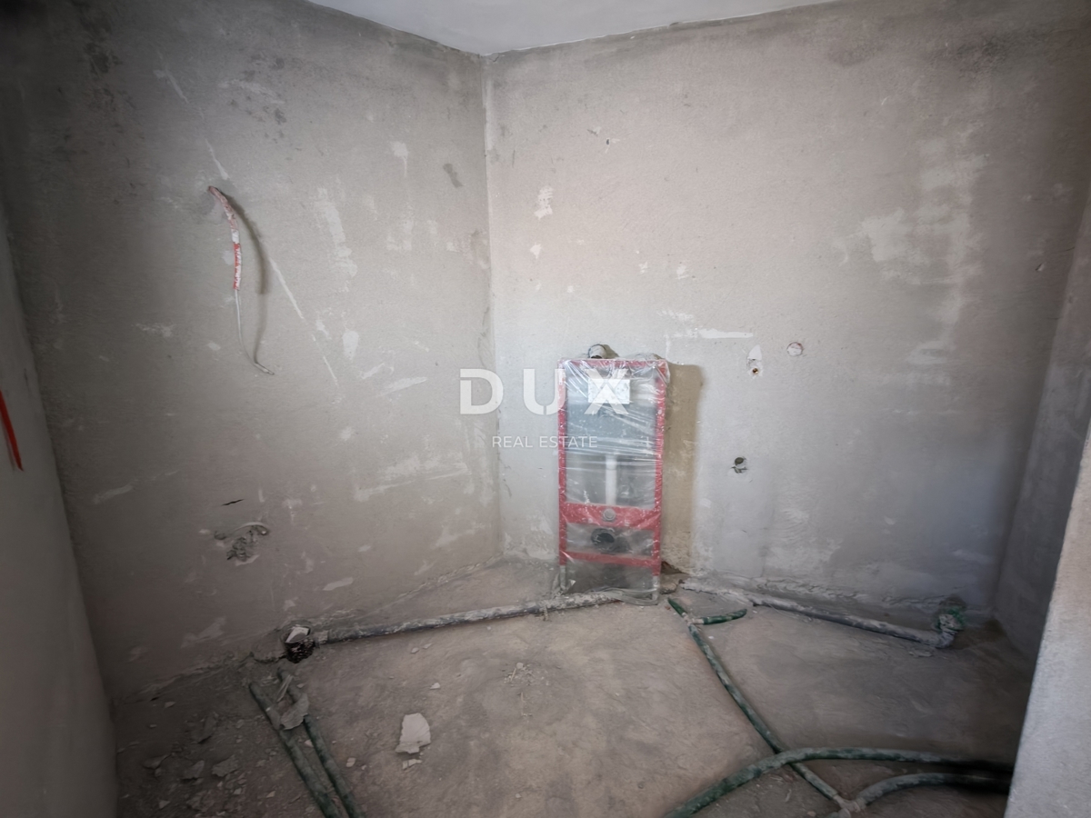 ISTRA, PULA - Trisobno stanovanje v novogradnji na vrhunski lokaciji