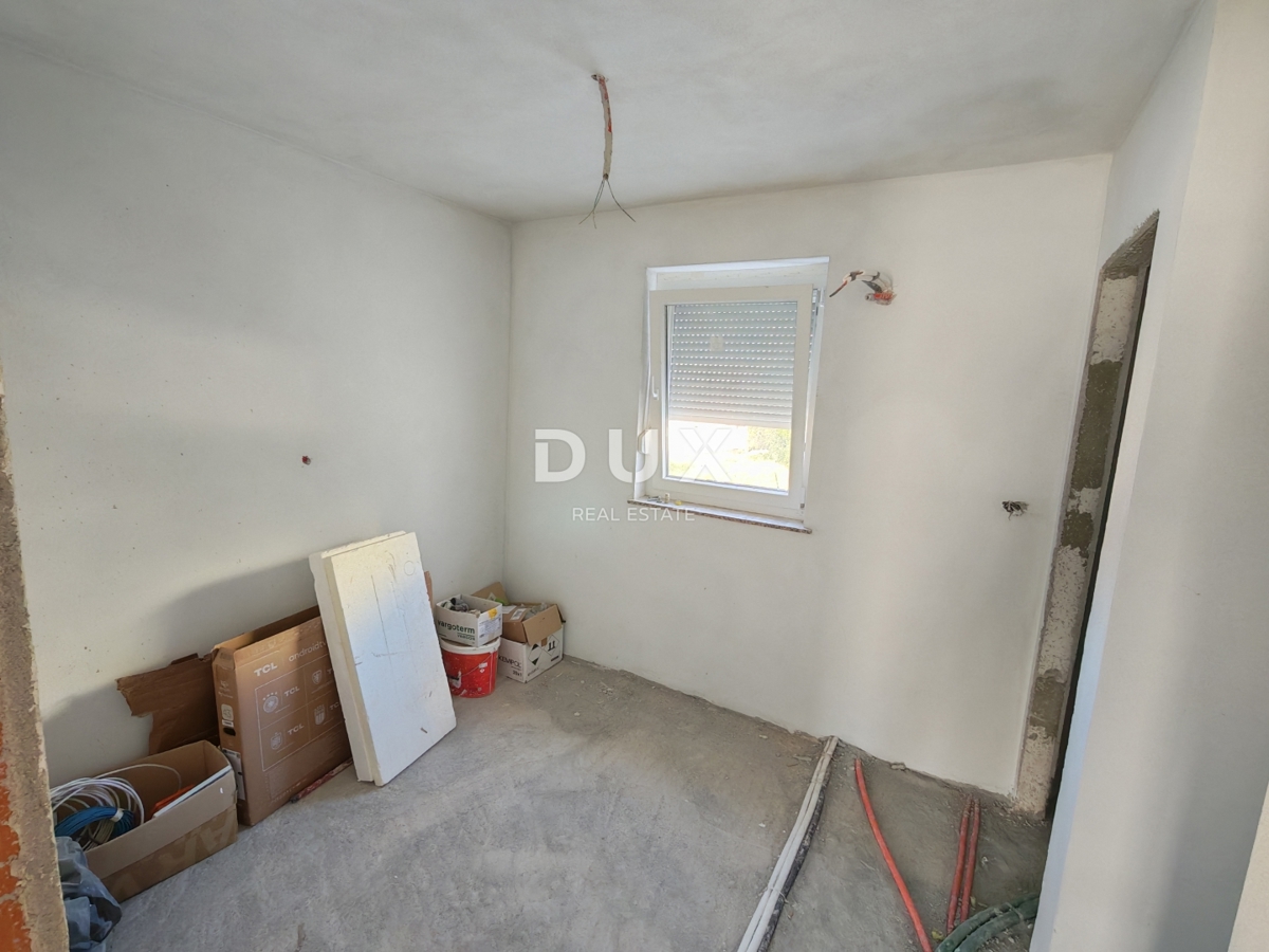 ISTRA, PULA - Trisobno stanovanje v novogradnji na vrhunski lokaciji