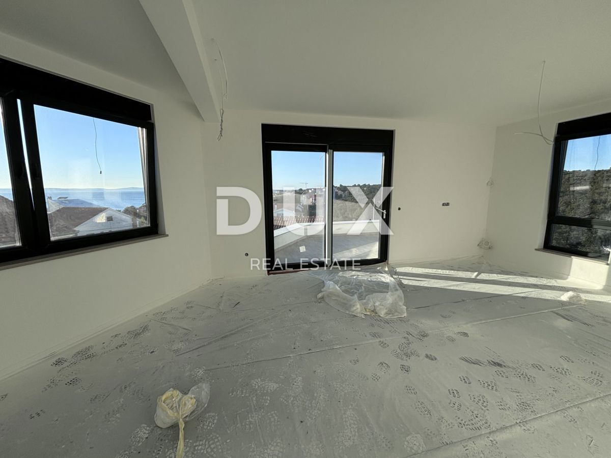 ZADAR, PETRČANE - Penthouse v gradnji s čudovitim razgledom 150 m od morja