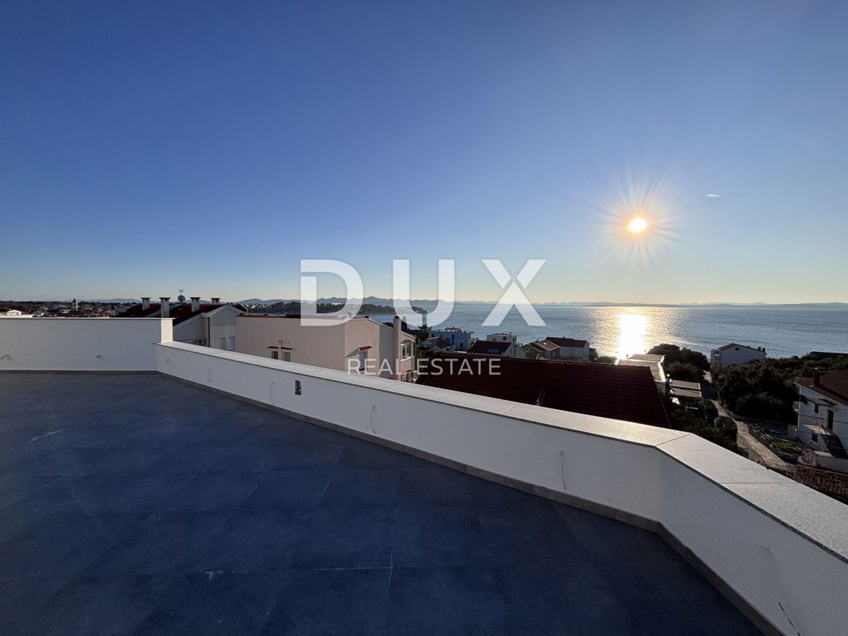 ZADAR, PETRČANE - Penthouse v gradnji s čudovitim razgledom 150 m od morja