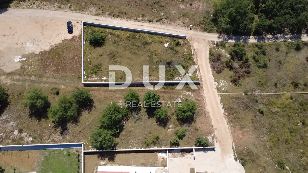 ZADAR, MURVICA - Zazidljivo zemljišče 800m²
