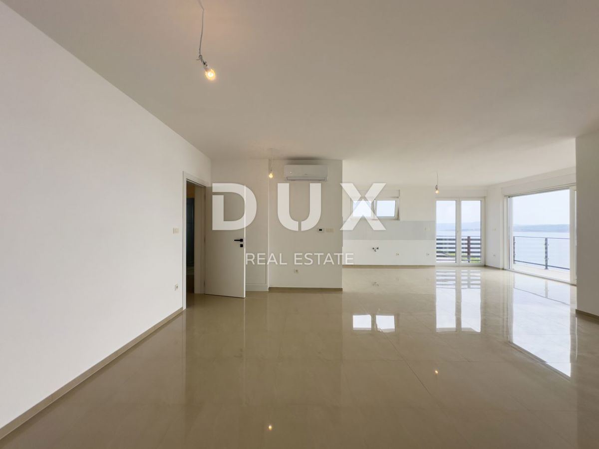 CRIKVENICA, DRAMALJ - Penthouse v novogradnji, druga vrsta do morja