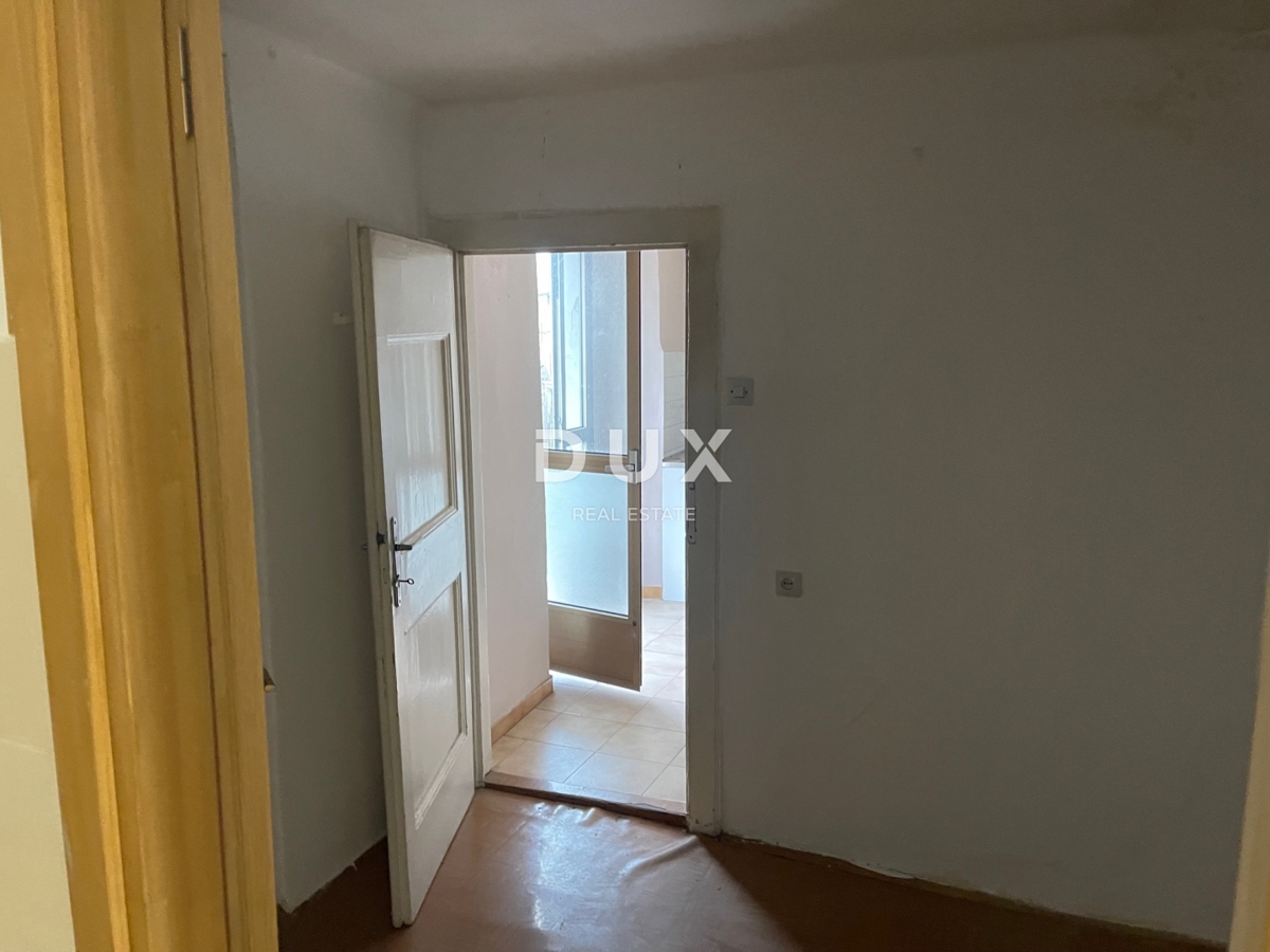 ISTRA, BUJE - Hiša na edinstveni lokaciji s panoramskim razgledom