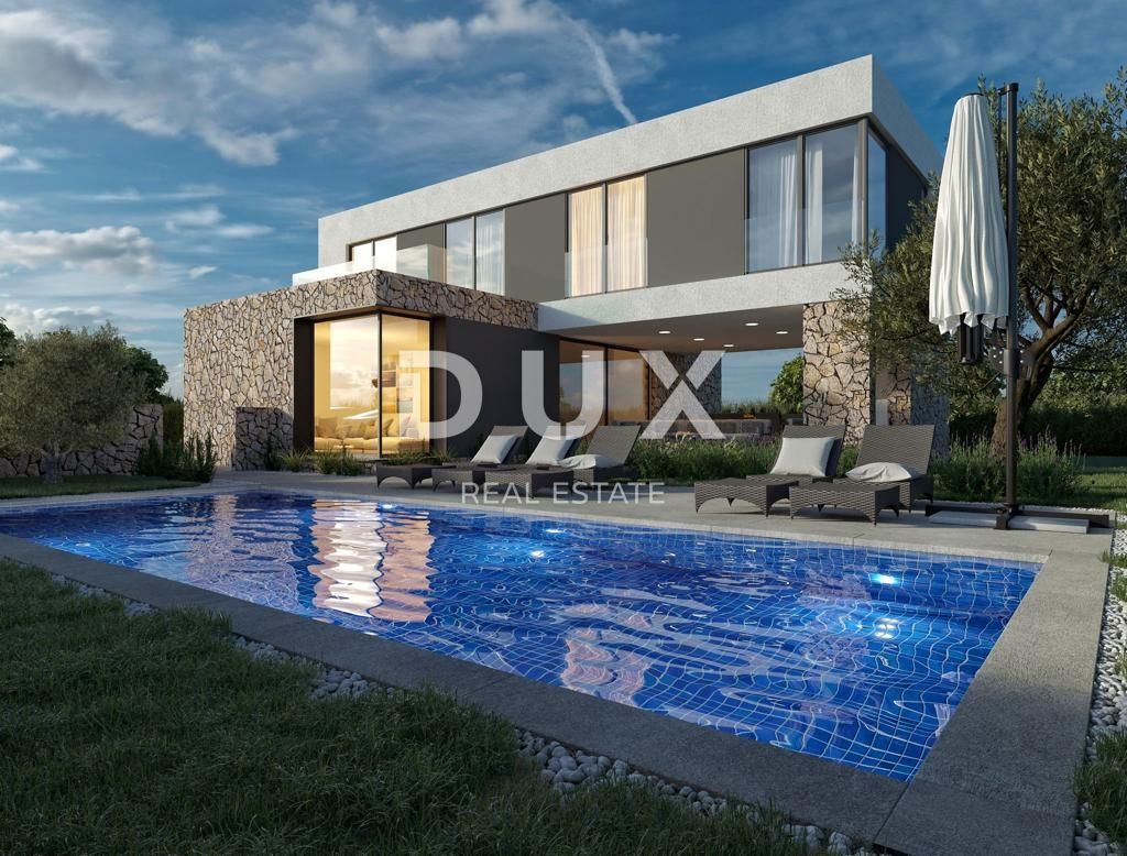 PAG, KOLAN - vila 170m2 z bazenom + okolica 500m2