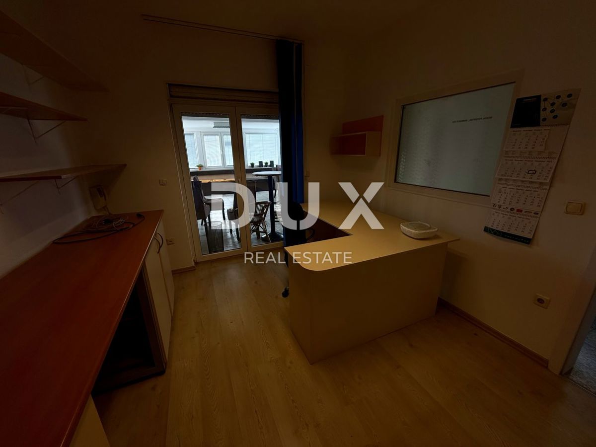 ZAGREB, VOLTINO - poslovna stavba 266 m² BFA, 4 nadstropja, 4 parkirna mesta!