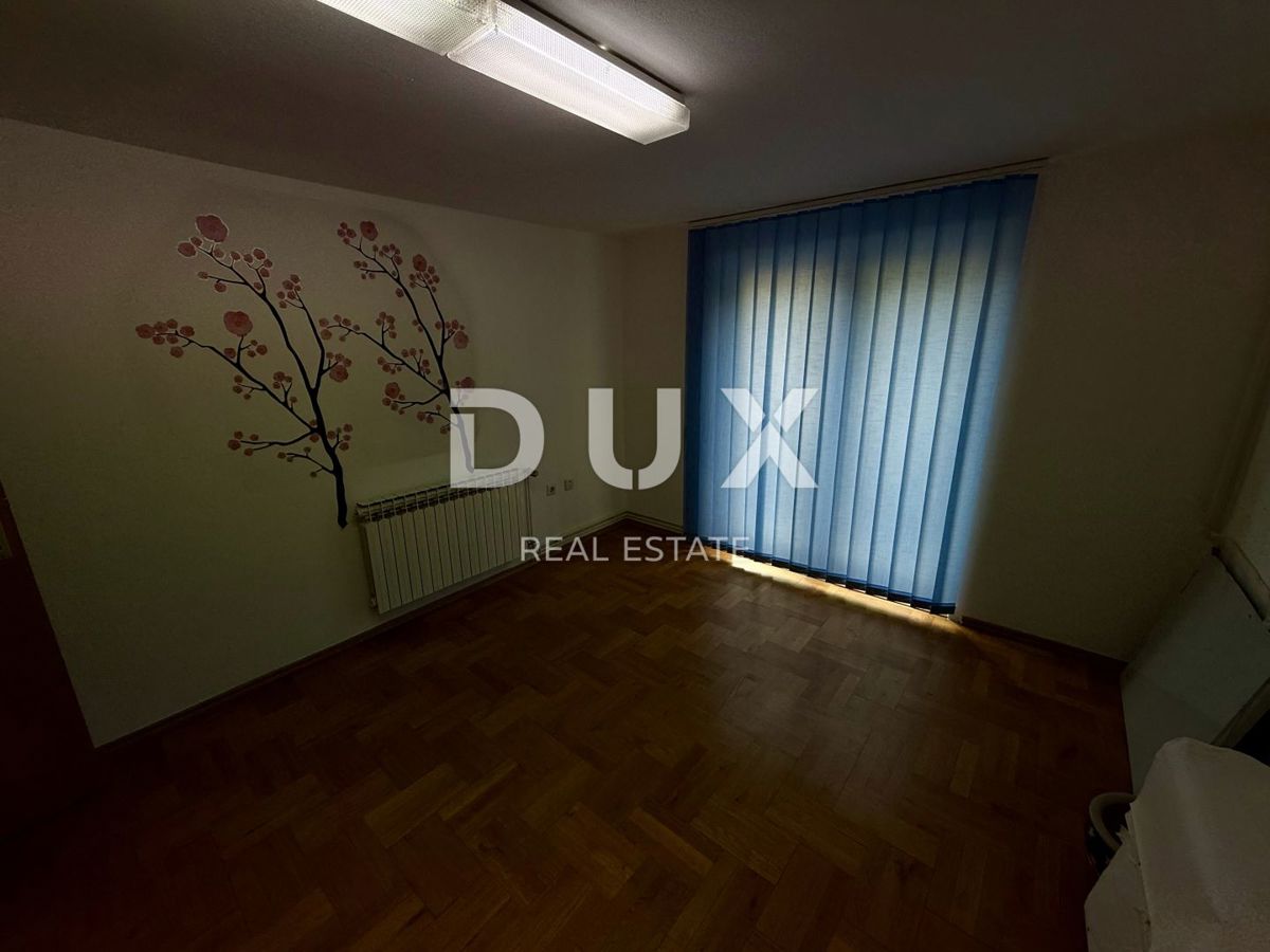 ZAGREB, VOLTINO - poslovna stavba 266 m² BFA, 4 nadstropja, 4 parkirna mesta!
