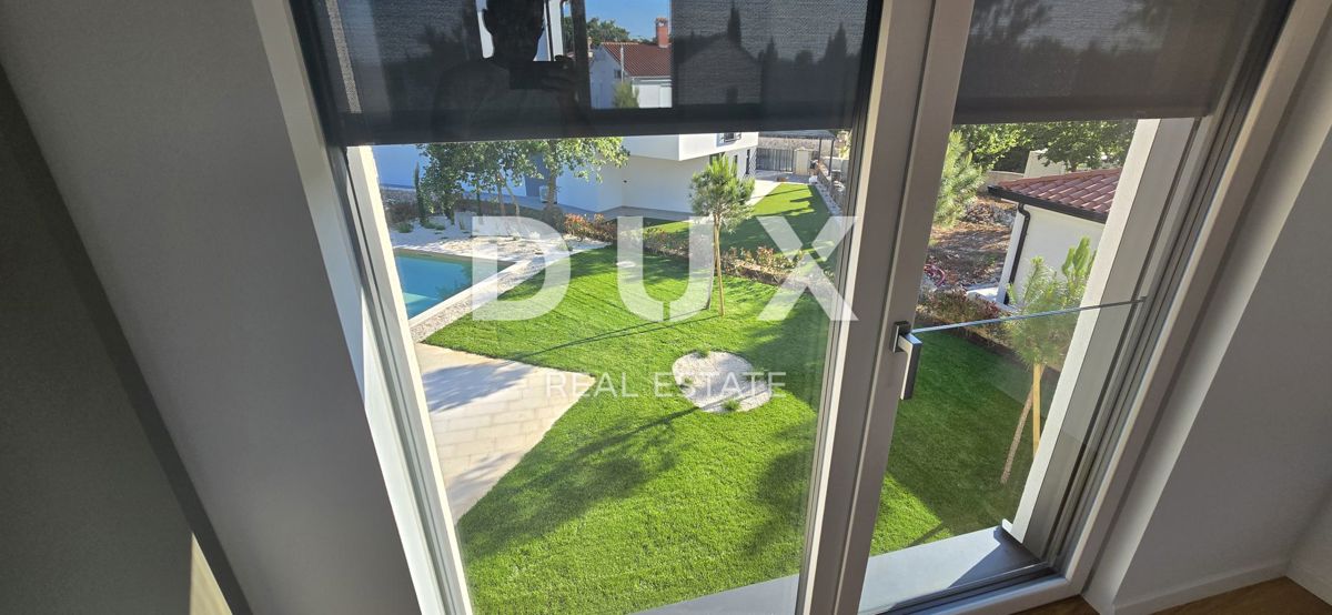 ISTRA, POREČ - Ekskluzivna moderna vila z bazenom