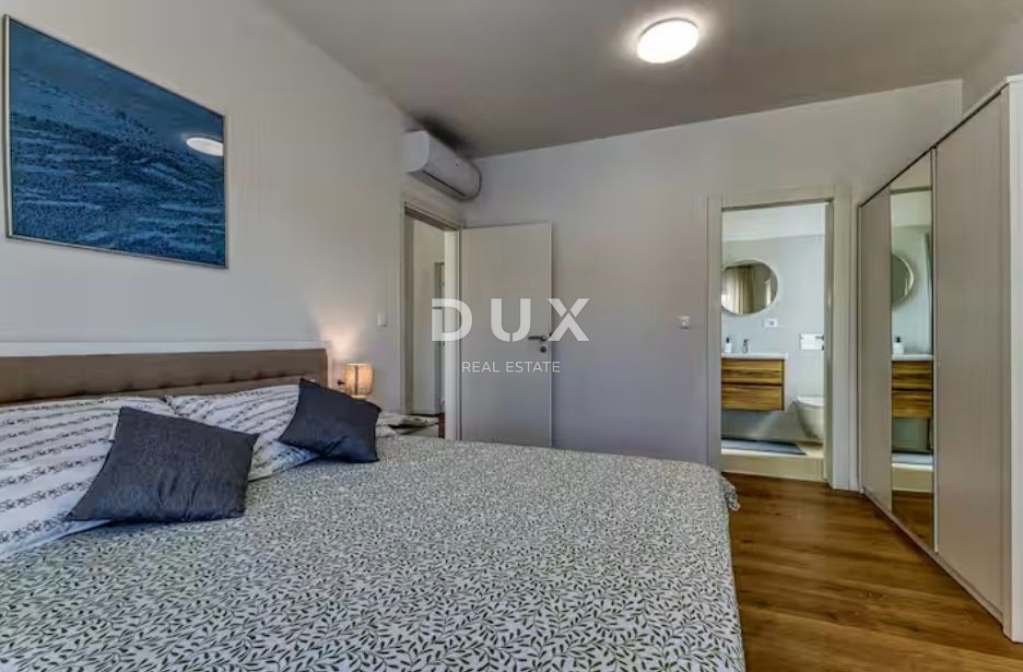 ISTRA, LABIN (okolica) - Moderna novogradnja z bazenom