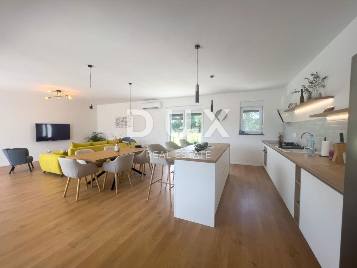 ISTRA, LABIN (okolica) - Moderna novogradnja z bazenom