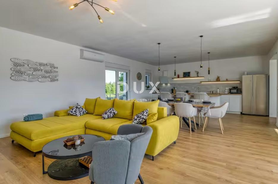 ISTRA, LABIN (okolica) - Moderna novogradnja z bazenom