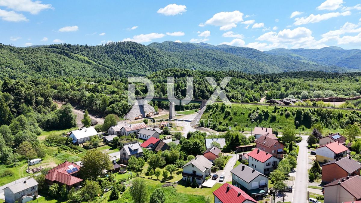 GORSKI KOTAR, FUŽINE - samostojna hiša z vrtom