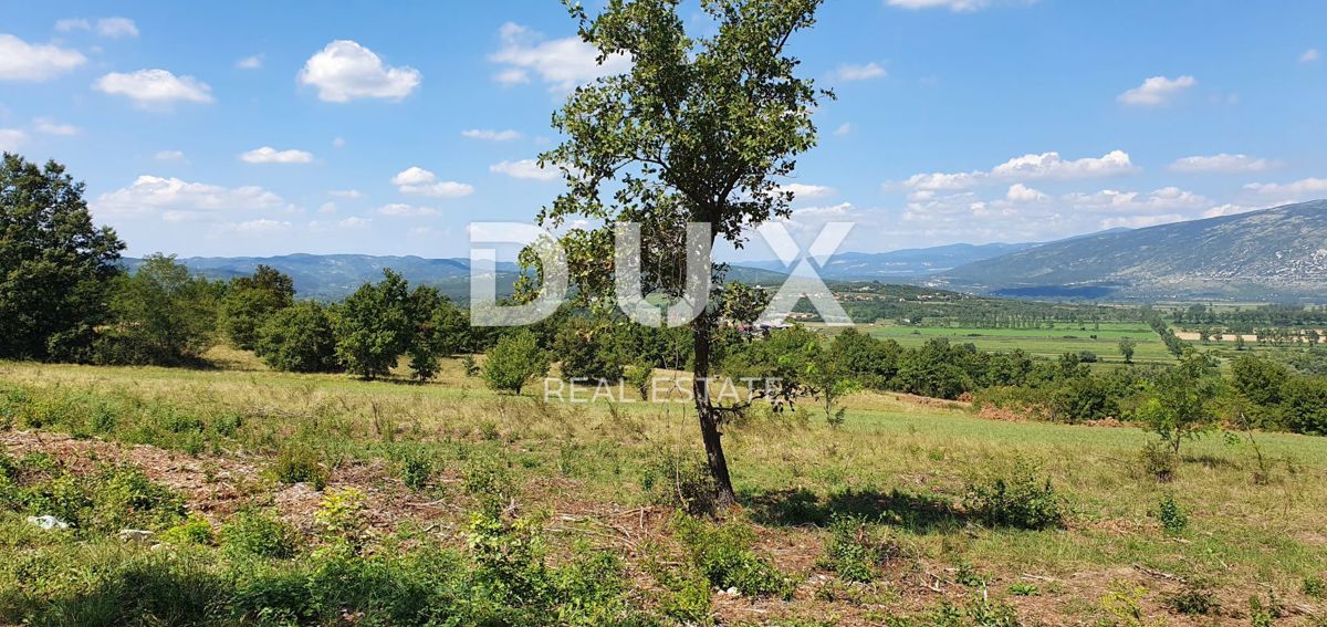 ISTRA, LABIN - Gradbeno zemljišče, turistična točka, TP10, s fantastičnim razgledom
