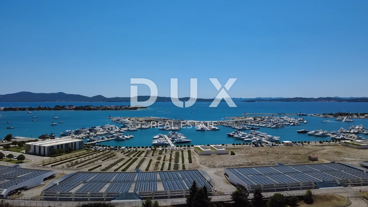 ZADAR, SUKOŠAN – Gradbeno zemljišče 300 m od morja, 1128 m²