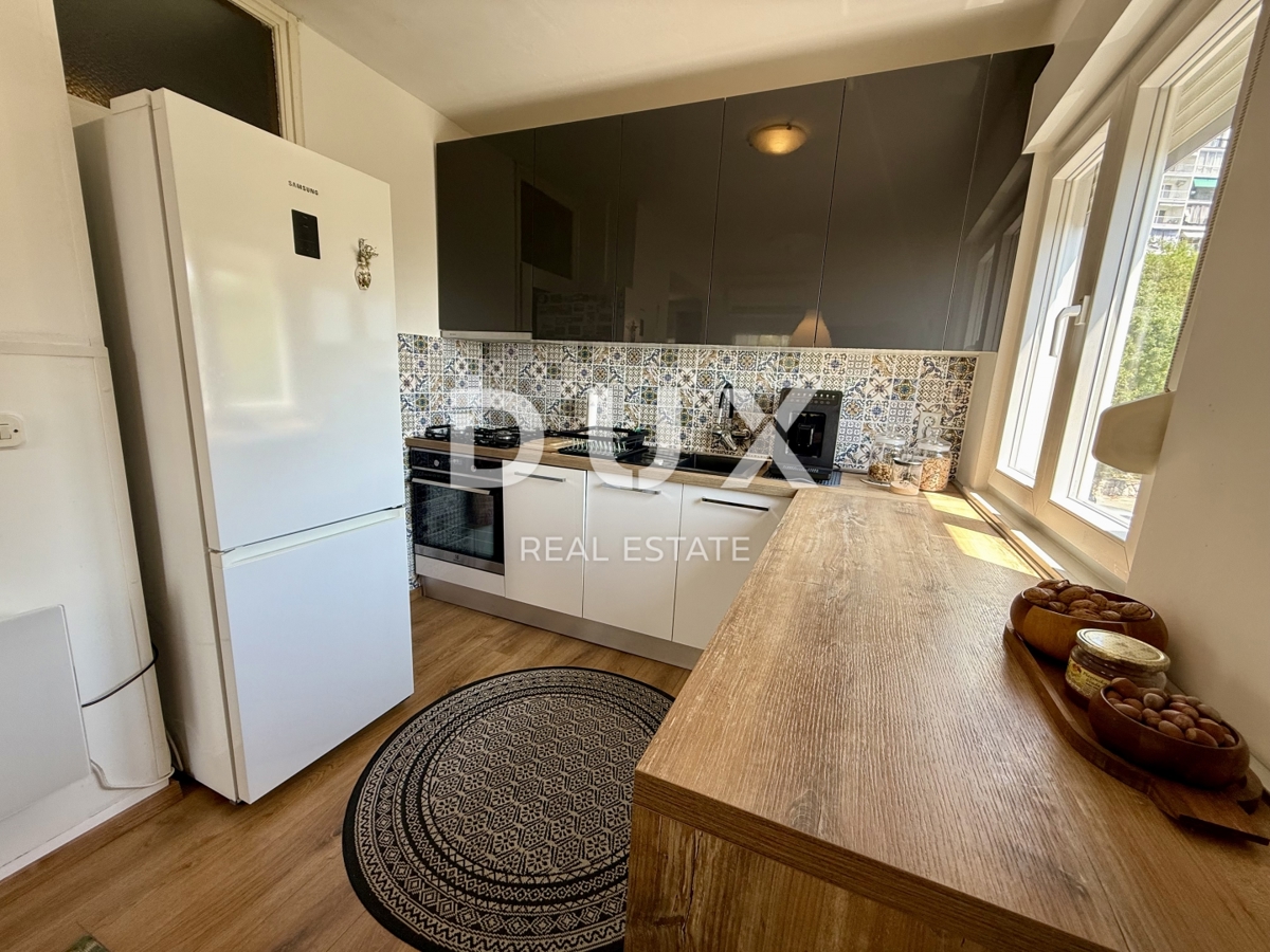 RIJEKA, ŠKURINJE - 3 spalnice + dnevna soba, 76 m2, razgled, 2. nadstropje!