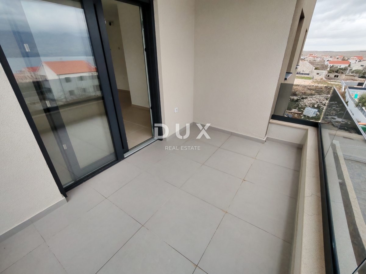 ZADAR, RAŽANAC - Novogradnja! Talno ogrevanje, dvigalo, pogled na morje, shramba...! S6