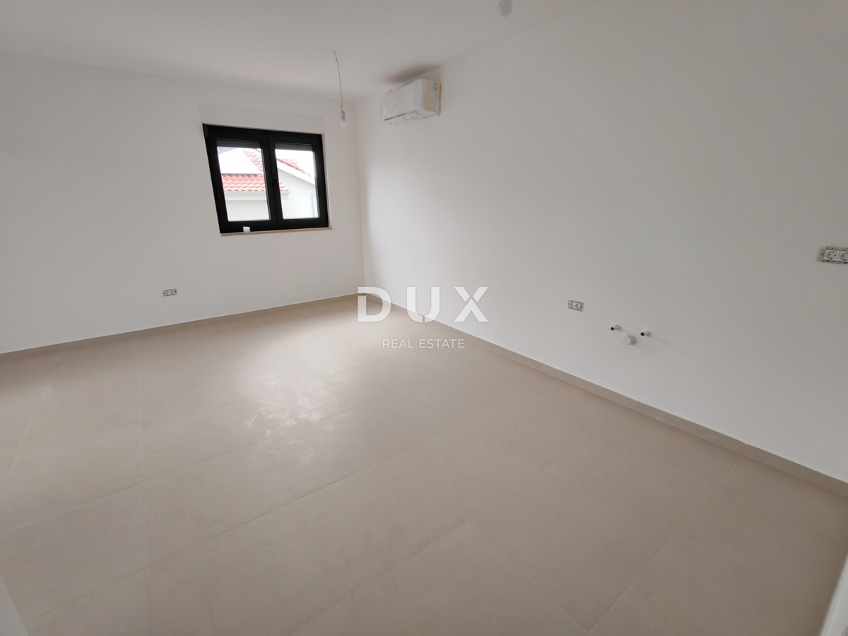 ZADAR, RAŽANAC - Novogradnja! Talno ogrevanje, dvigalo, pogled na morje, shramba...! S6