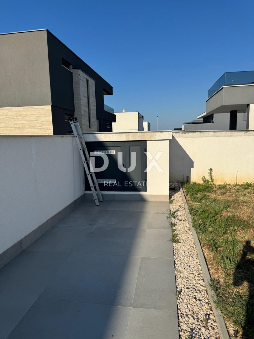 Hiša Zemunik Gornji, Zemunik Donji, 217m2