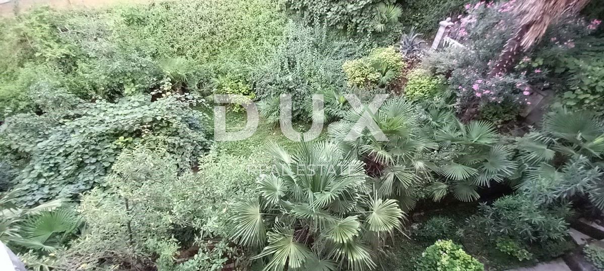 RIJEKA, BANDEROVO - opremljeno 3-sobno stanovanje z dvema balkonoma in parkiriščem, mirna ulica