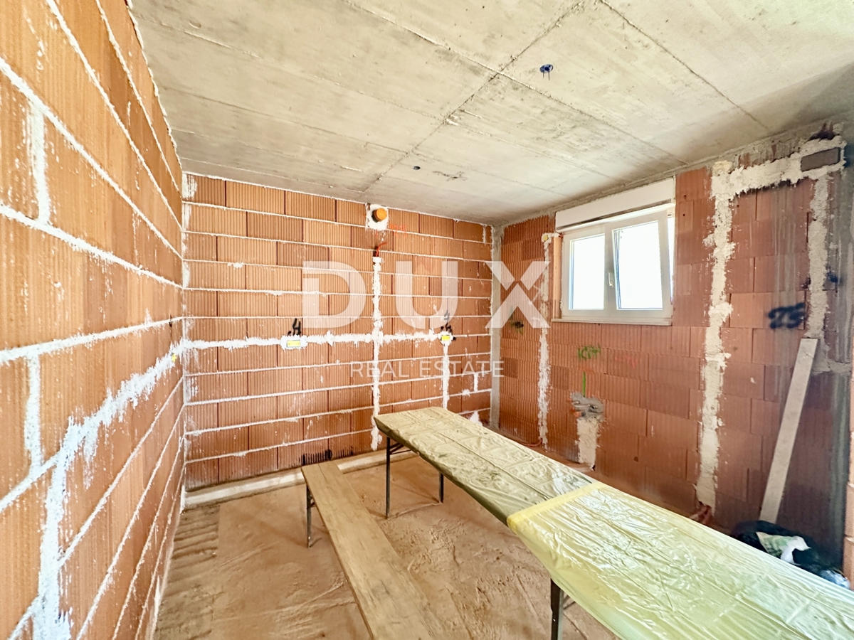 Umag, 1.000m2
