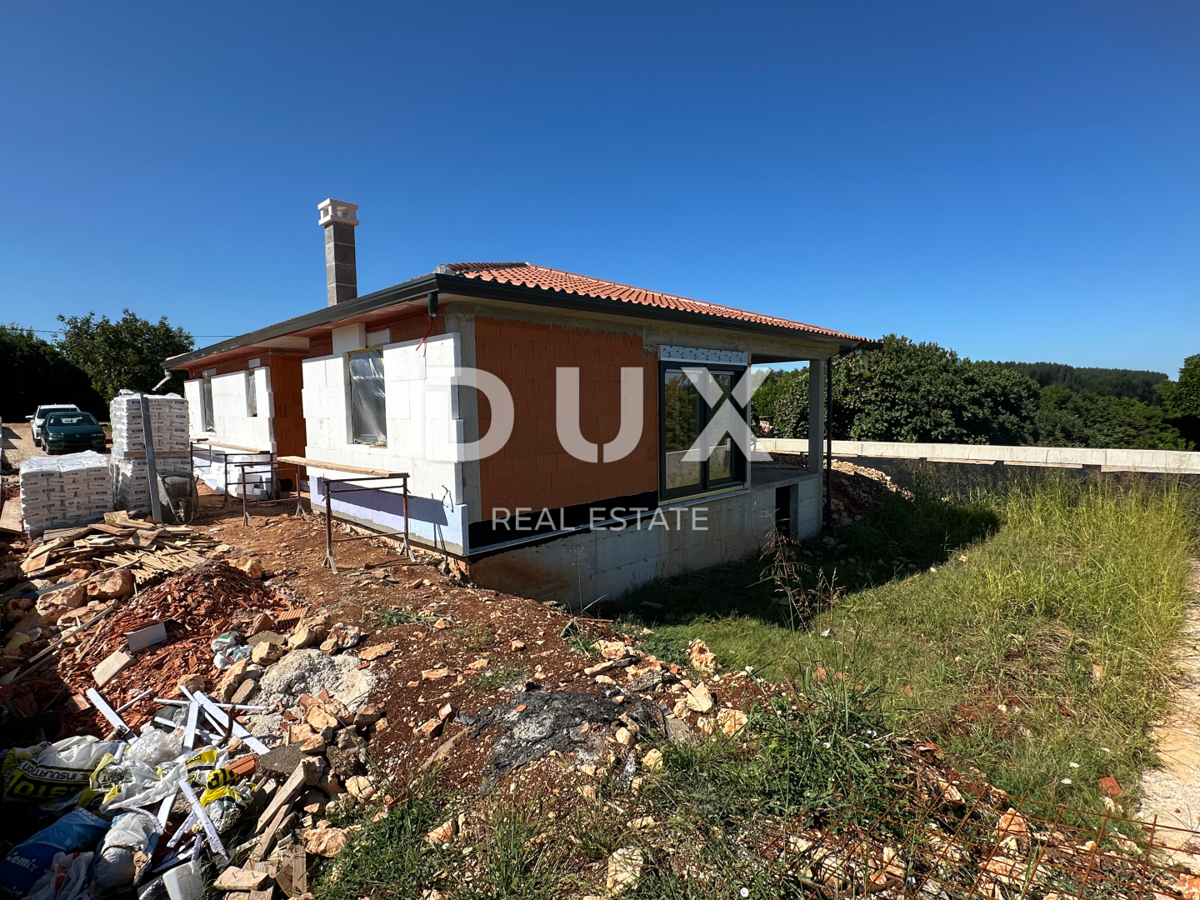 Umag, 1.000m2