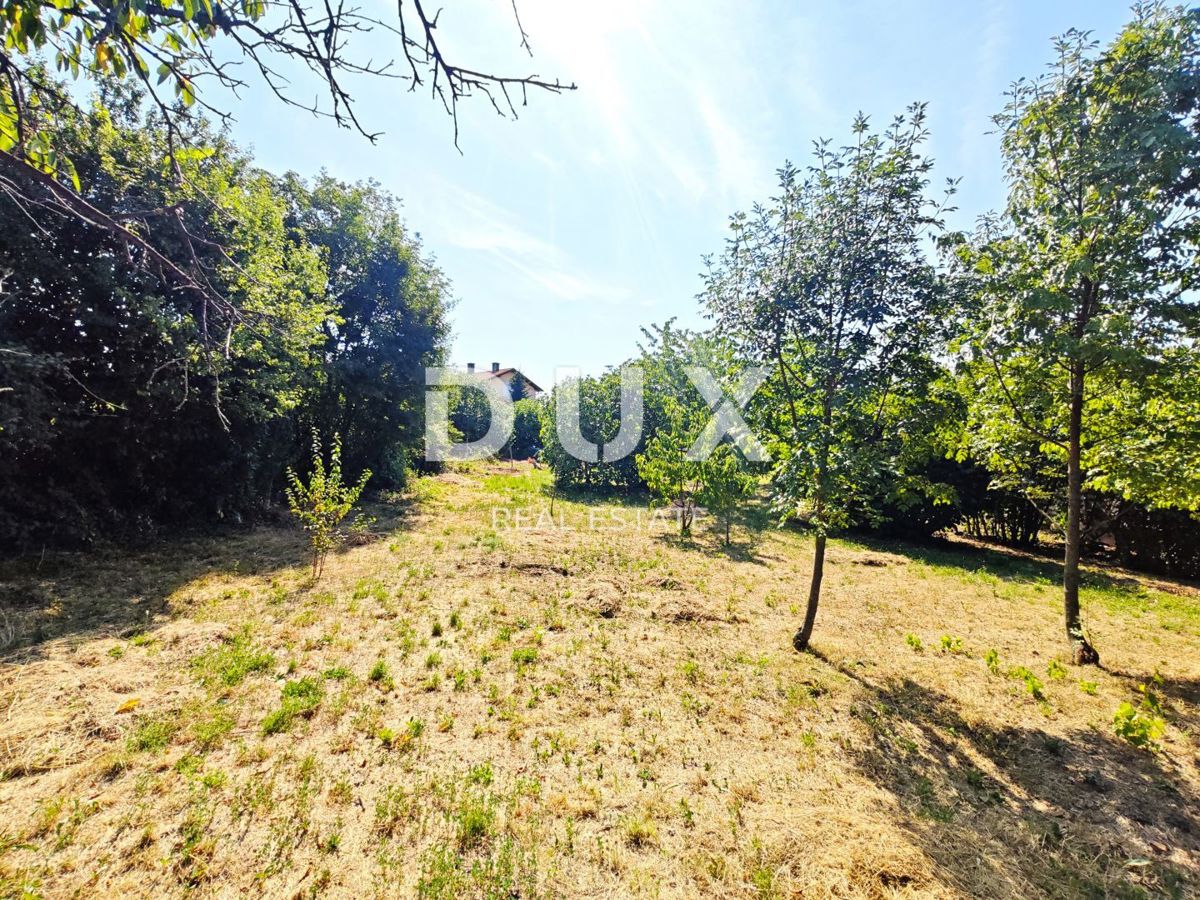 Marinići, Viškovo, 1.696m2