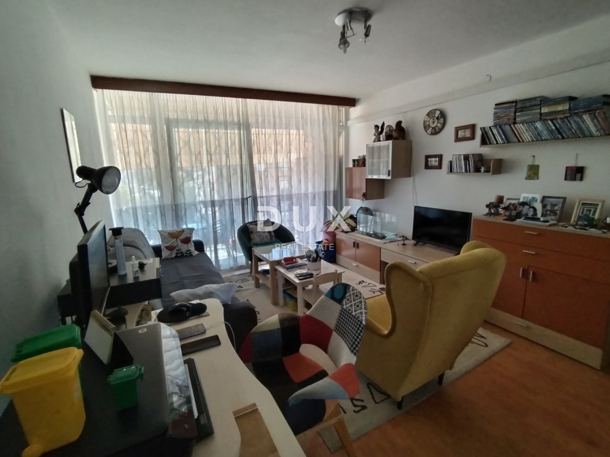 ISTRA, PULA - Dvosobno stanovanje 69 m2 na odlični lokaciji!