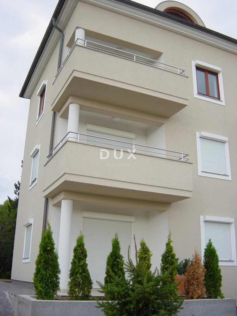 ISTRA, PREMANTURA - dvonadstropno stanovanje na mirni lokaciji in le nekaj korakov od morja! 