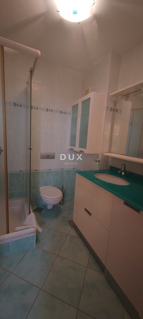 ISTRA, PREMANTURA - dvonadstropno stanovanje na mirni lokaciji in le nekaj korakov od morja! 