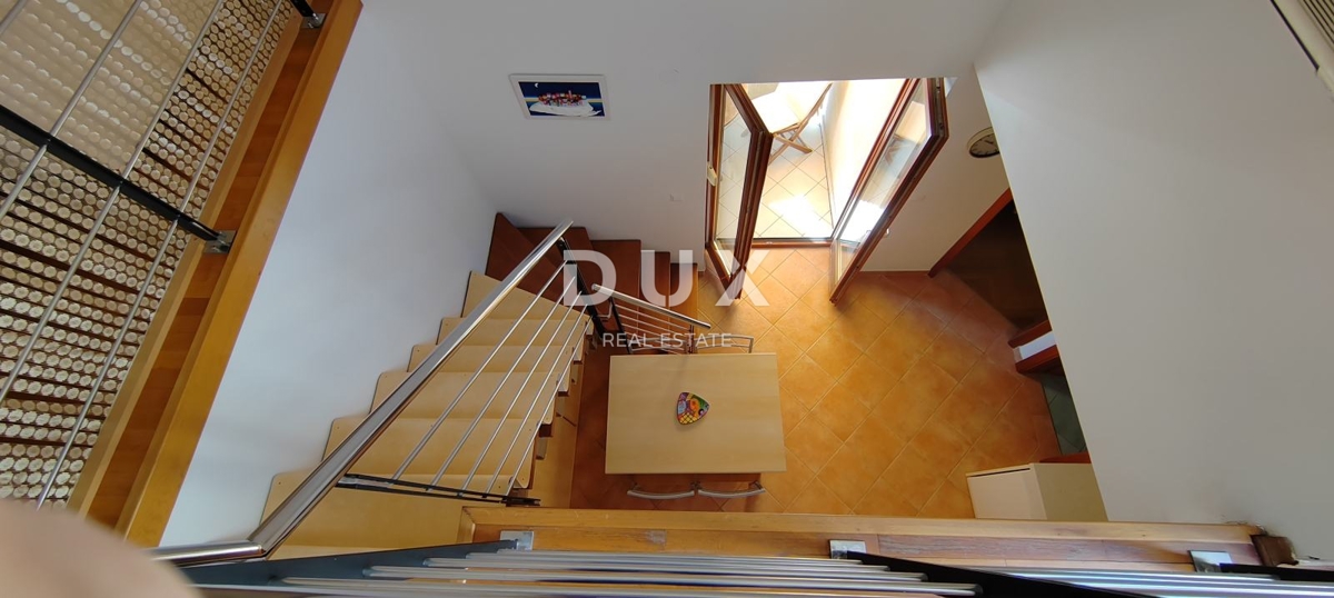 ISTRA, PREMANTURA - dvonadstropno stanovanje na mirni lokaciji in le nekaj korakov od morja! 