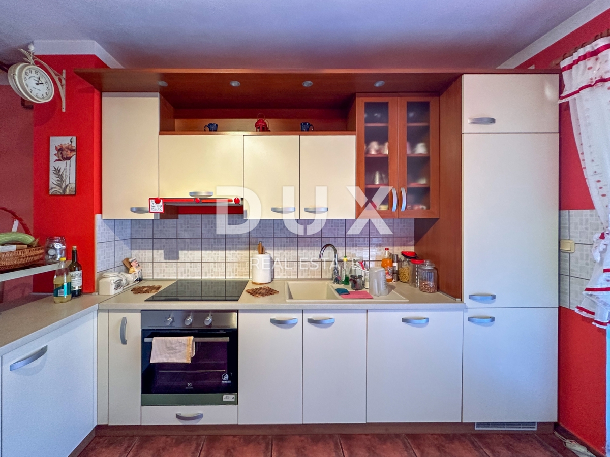 OPATIJA, MATULJI, JUŠIĆI - Duplex 3s+db, 1. nadstropje, 103,5 m2, pogled na morje!