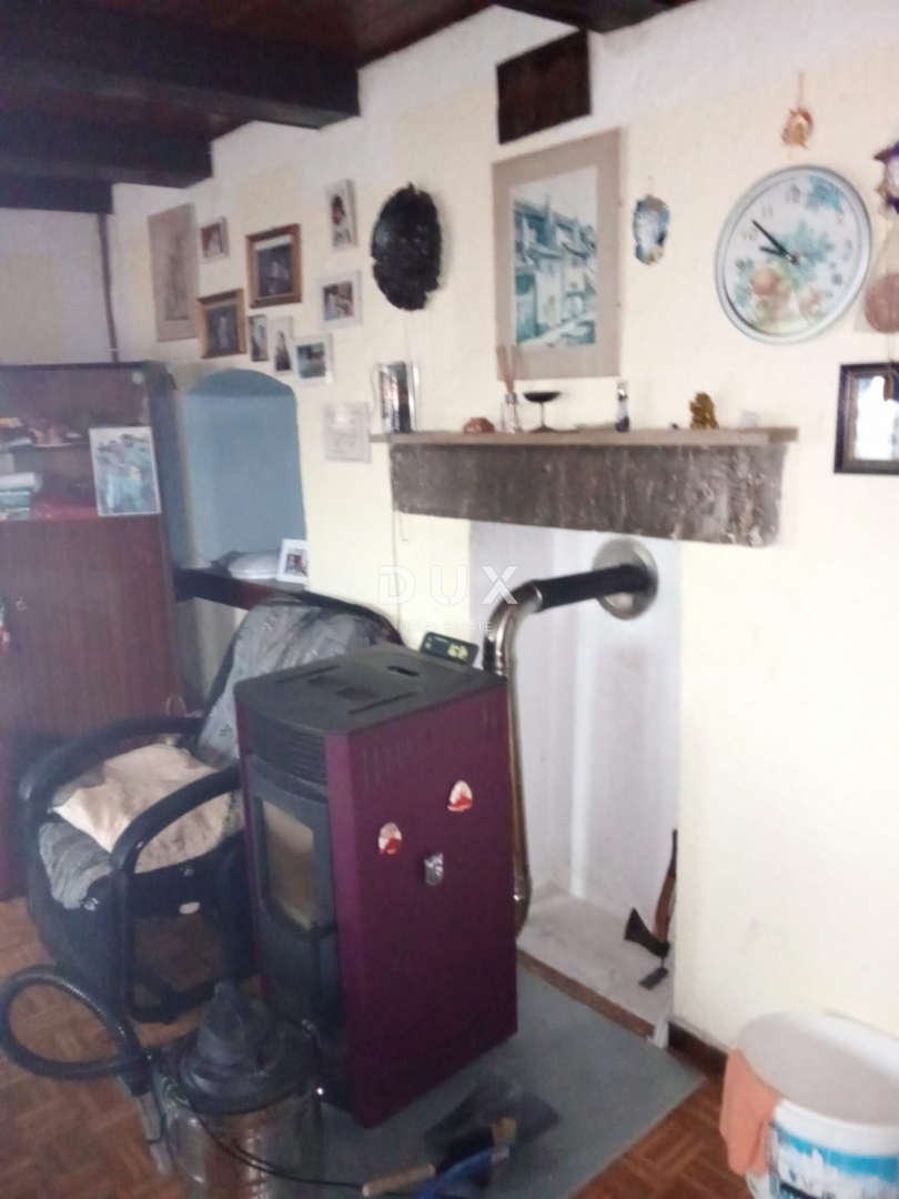 OPATIJA, MATULJI, JURDANI - hiša z garažo in 863 m2 vrta!!! PRILOŽNOST!!!